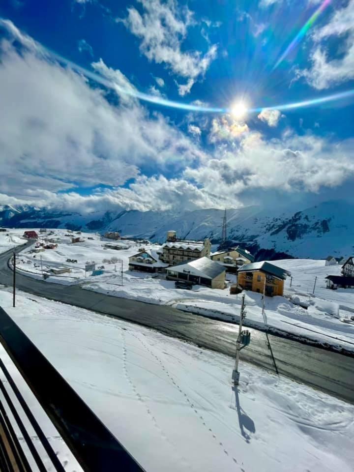 Winter House Gudauri Διαμέρισμα Εξωτερικό φωτογραφία